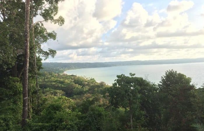 Volontariato in Costa Rica riserva naturale costa caraibica