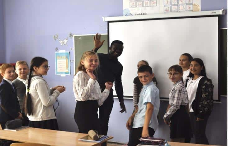 Volontariato Russia scuola multiculturalismo